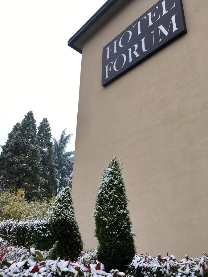 Hotel Forum Rozzano Esterno foto